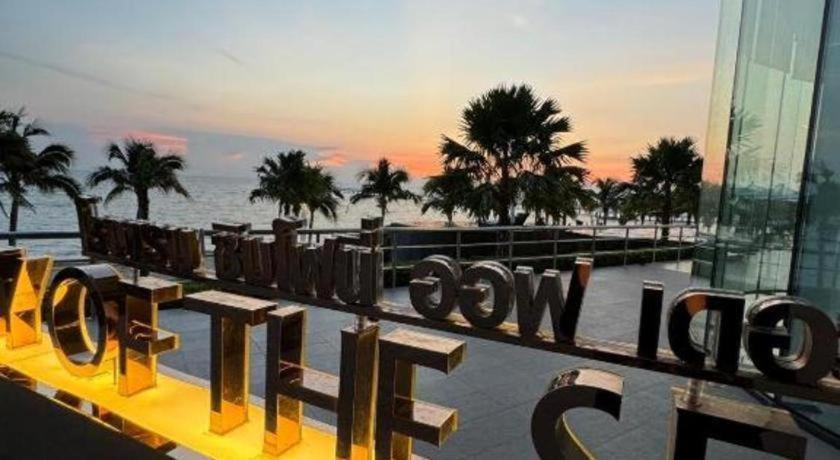 Symphony Of The Sea Hotel Bangsaen Exterior foto